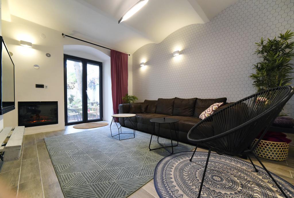 Apartment A.B.S. Secret Garden Zagreb Exterior foto